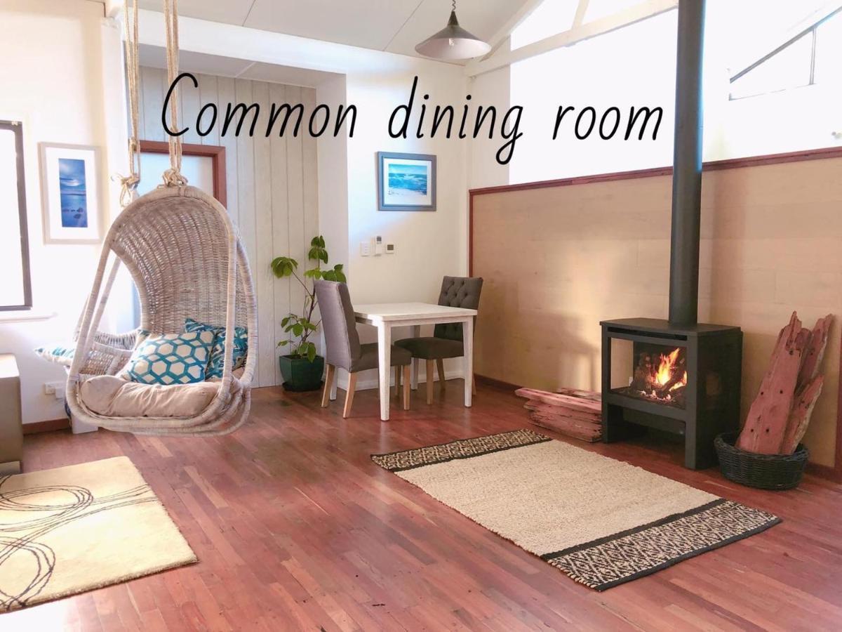 Grape Juice Retreat Rustic Romantic Gateway 5Mins To Beaches & Town 마가렛리버 외부 사진