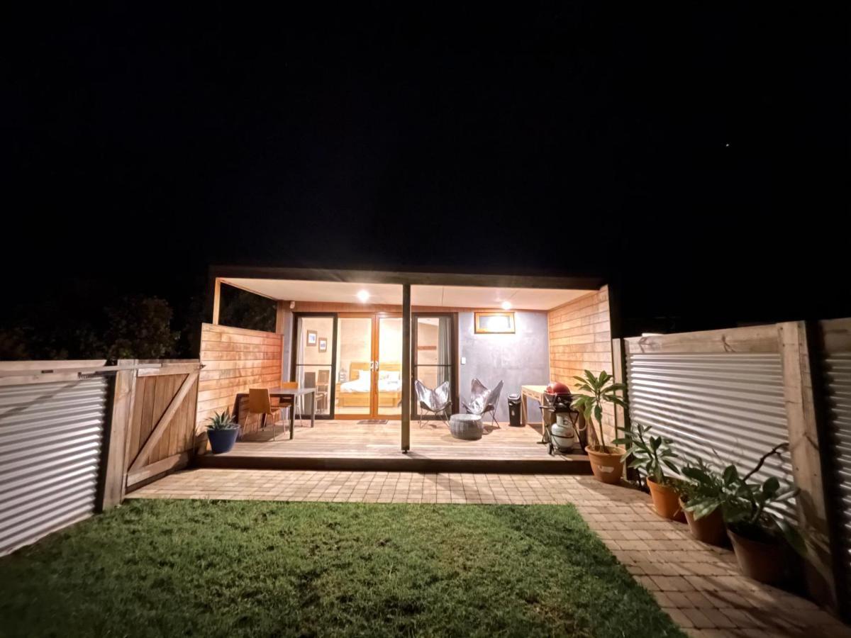 Grape Juice Retreat Rustic Romantic Gateway 5Mins To Beaches & Town 마가렛리버 외부 사진