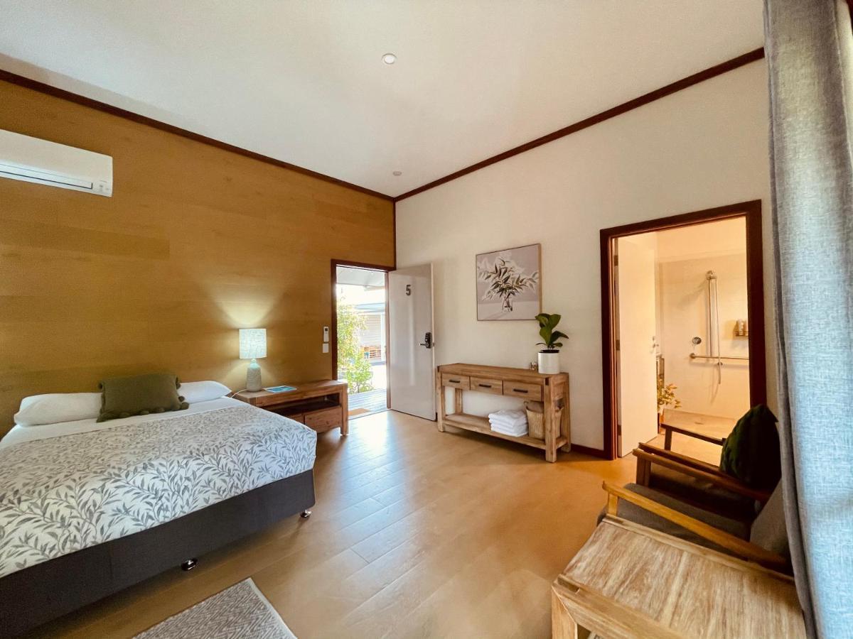 Grape Juice Retreat Rustic Romantic Gateway 5Mins To Beaches & Town 마가렛리버 외부 사진