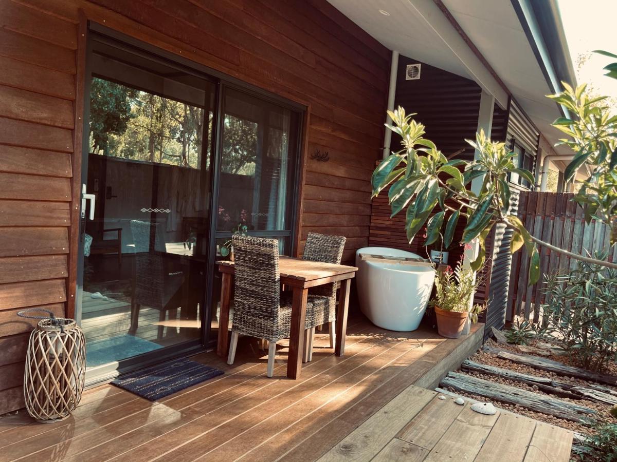 Grape Juice Retreat Rustic Romantic Gateway 5Mins To Beaches & Town 마가렛리버 외부 사진