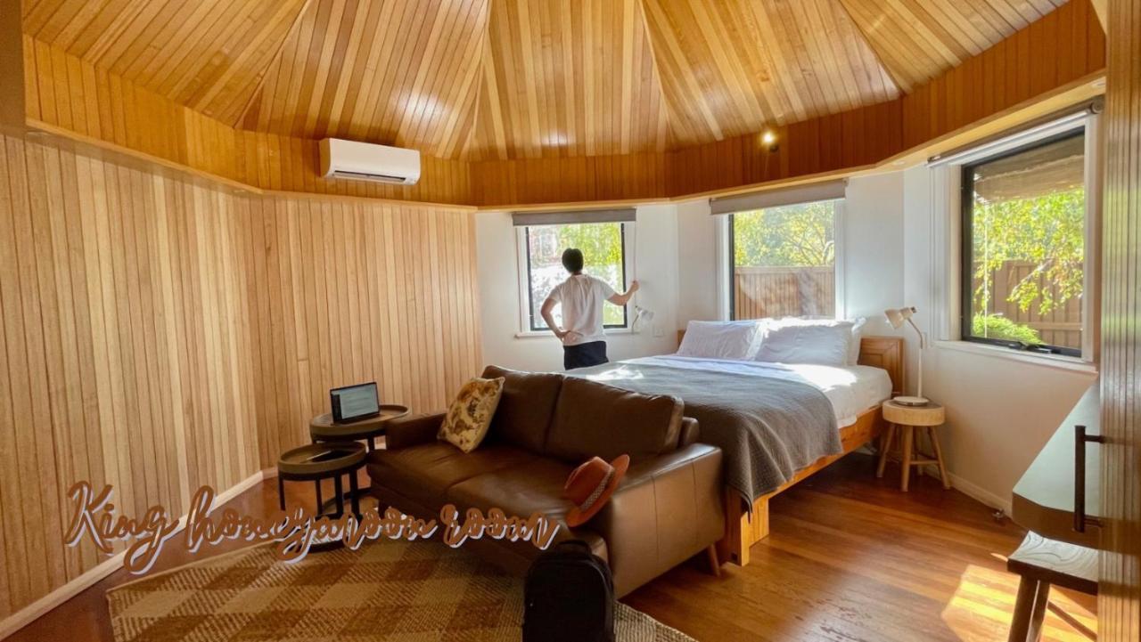 Grape Juice Retreat Rustic Romantic Gateway 5Mins To Beaches & Town 마가렛리버 외부 사진