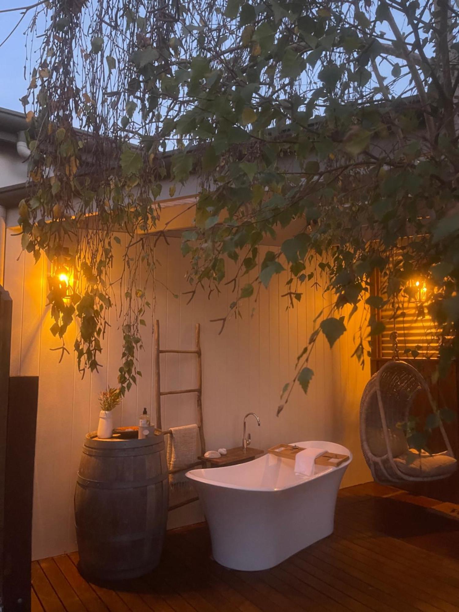 Grape Juice Retreat Rustic Romantic Gateway 5Mins To Beaches & Town 마가렛리버 외부 사진